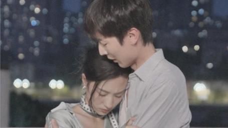 棄婚后，高冷女總裁攀我高枝(全集)
